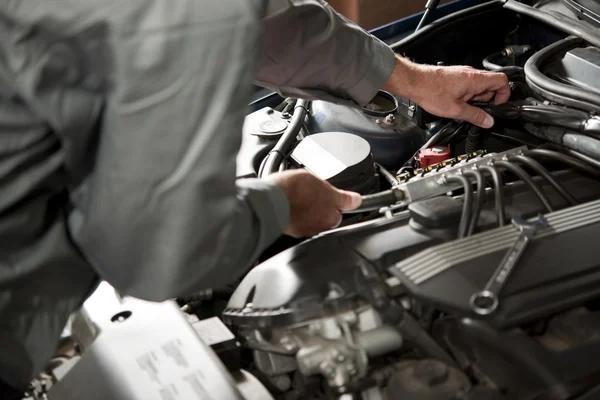 Essential maintenance advice from auto repair blooming prairie professionals