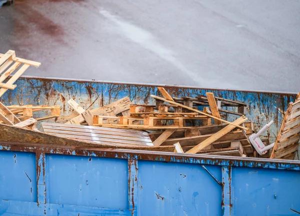 Tips for saving money on junk removal glendora services