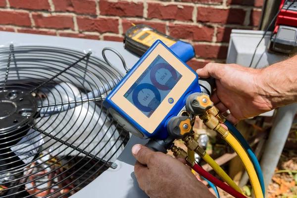 Signs You Need Immediate Help from HVAC Peoria Technicians